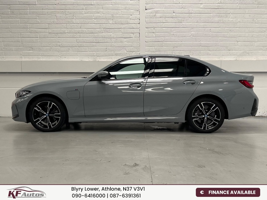 2024 BMW 3 Series 2L Petrol Plug-in Hybrid For Sale Images