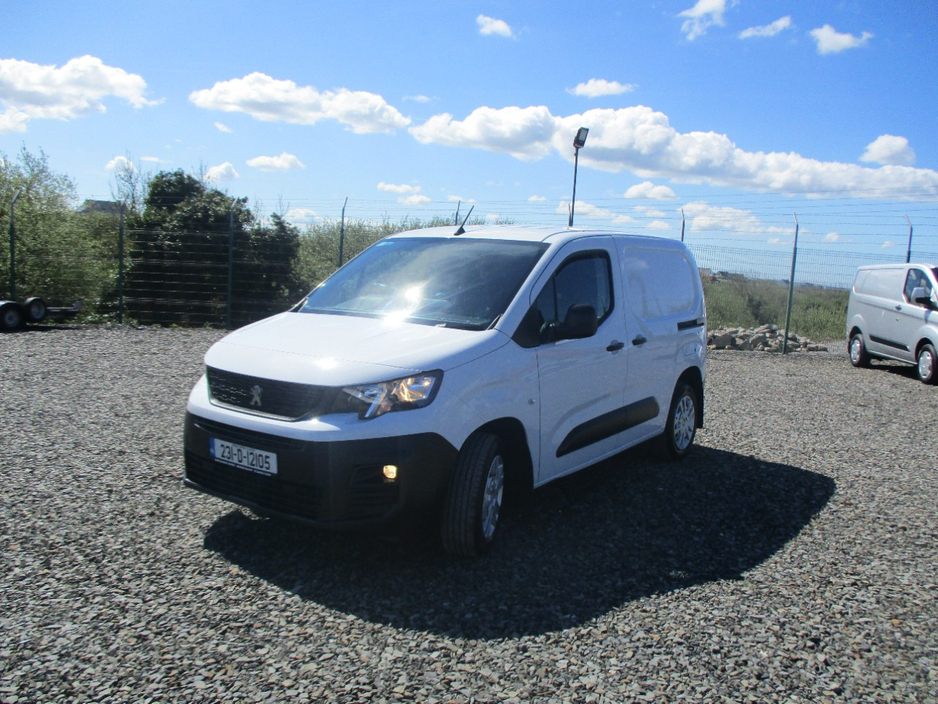 2023 Peugeot Partner 1.5L Diesel For Sale Images