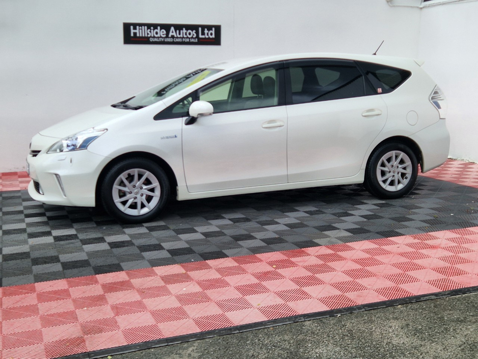 2012 Toyota Prius 1.8L Petrol Hybrid For Sale Images