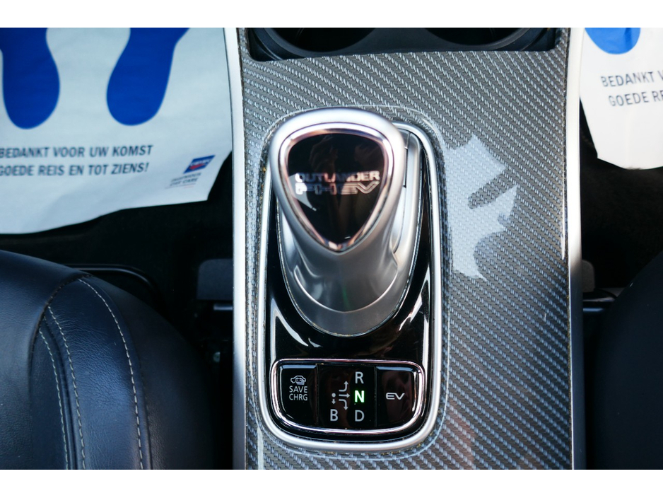 2019 Mitsubishi Outlander 2.4L Petrol Plug-in Hybrid For Sale Images