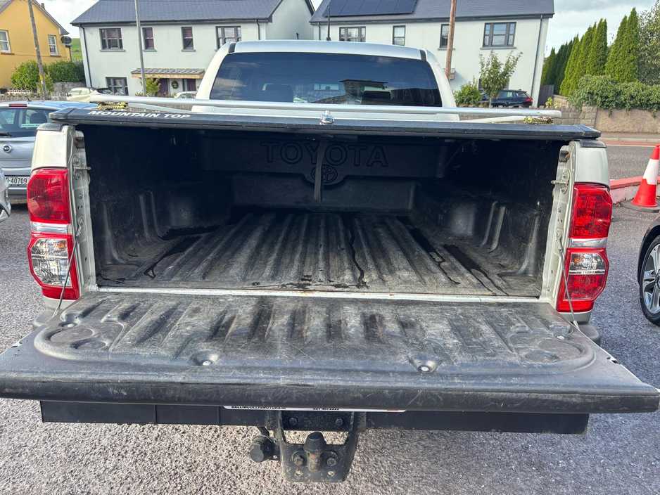 2012 Toyota Hilux 3L Diesel For Sale Images