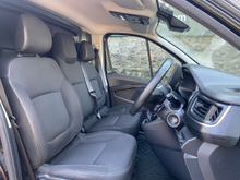 2022 Renault Trafic 2L Diesel For Sale Images