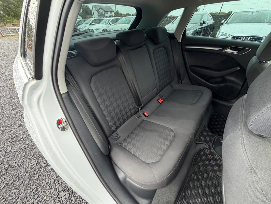 Audi A3 2016 Audi A3  Saloon 1.4 TFSi Automatic — thumbnail 24