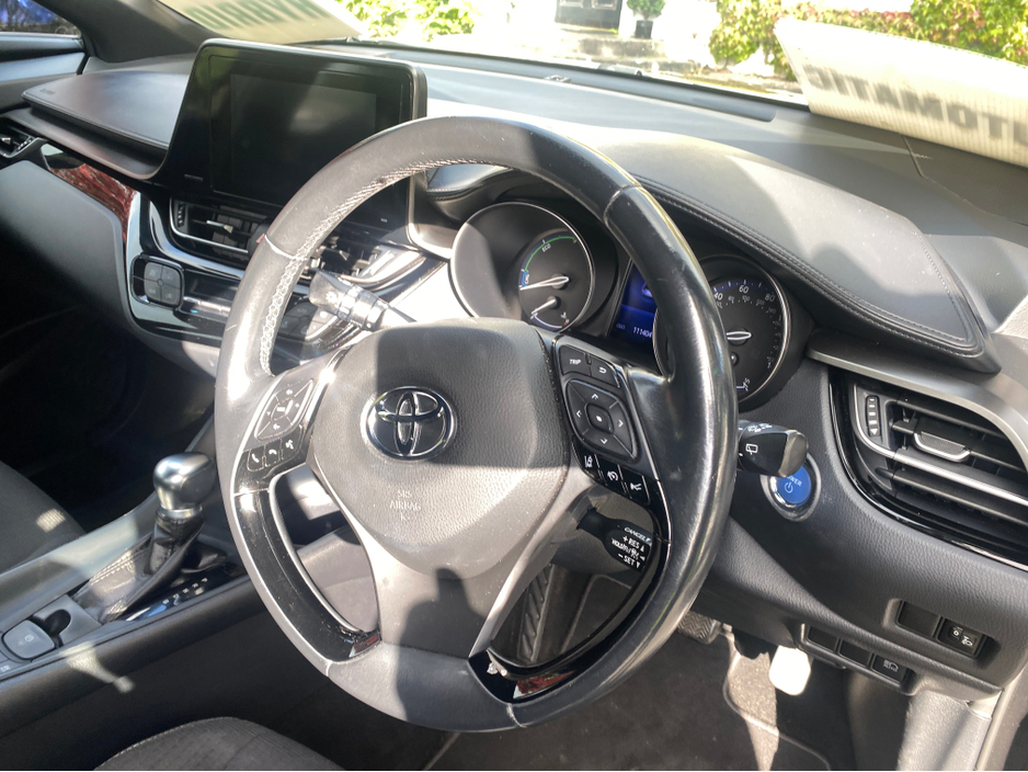 2018 Toyota C-HR 1.8L Hybrid For Sale Images