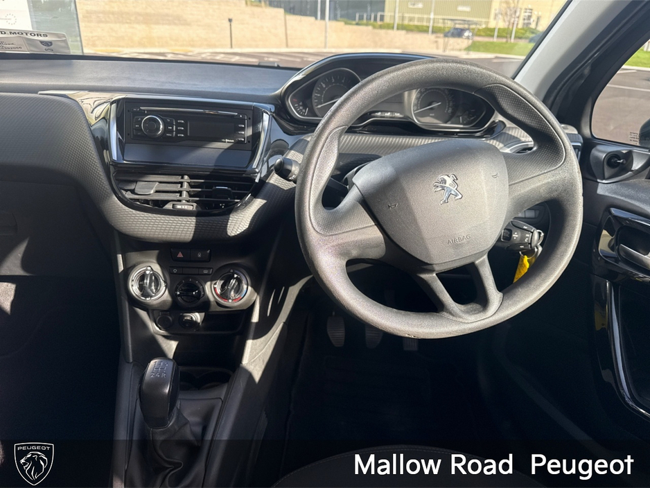 Peugeot 208 ACCESS 1.2 68 4DR — thumbnail 4