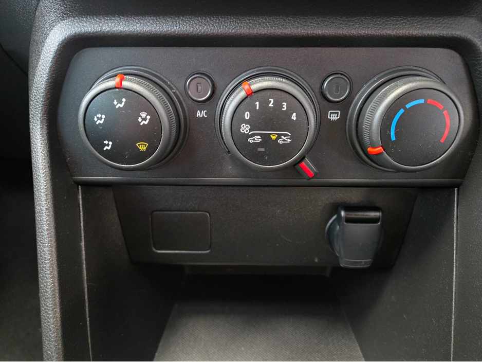2023 Dacia Sandero 1L Petrol For Sale Images