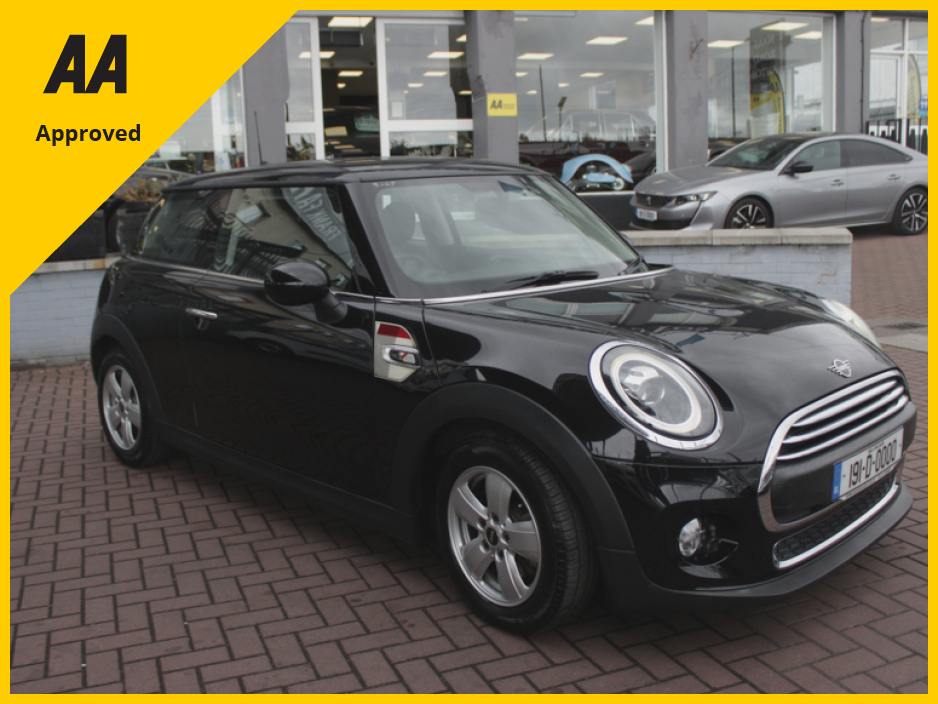 Used Mini Cooper 2019 in Dublin
