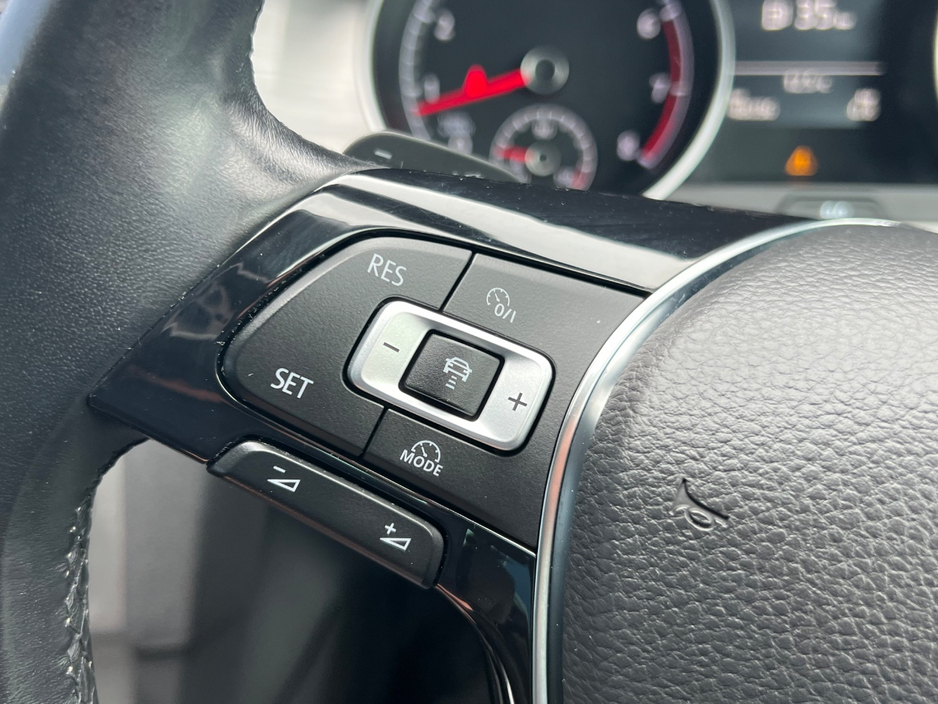 2017 Volkswagen Golf 1.2L Petrol For Sale Images