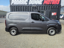2022 Toyota Proace 1.5L Diesel For Sale Images
