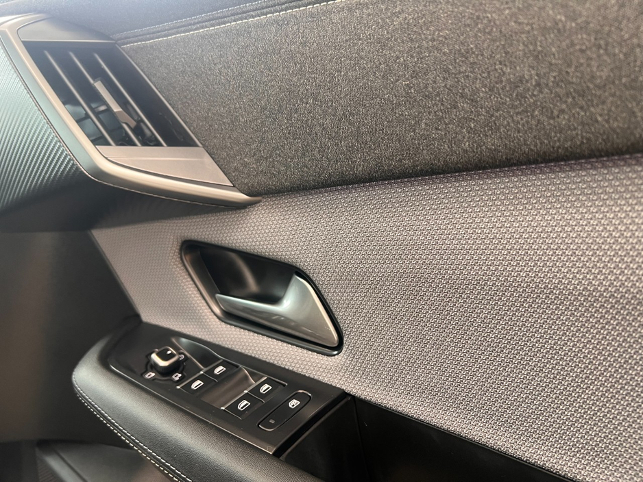 2025 Opel Grandland 1.2L Petrol Hybrid For Sale Images