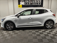 2022 Renault Clio 1L Petrol For Sale Images