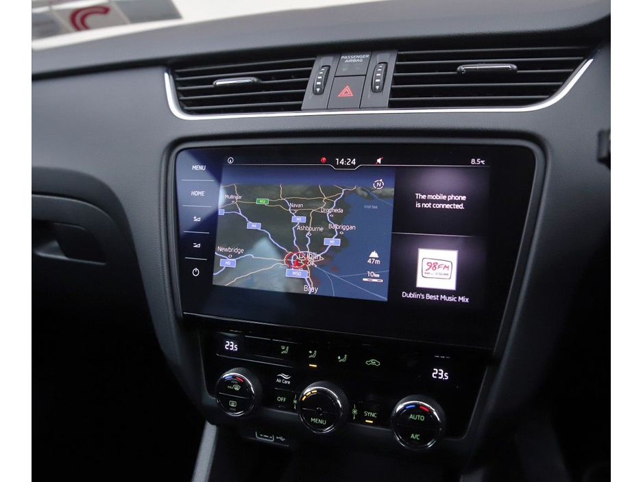 Skoda Octavia 1.0TSI STYLE 115BHP 6SPD *SAT NAV*CARPLAY*ANDROID AUTO*REVESE CAM* — thumbnail 24