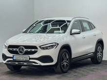 2022 Mercedes-Benz GLA Class 2L Diesel For Sale Images