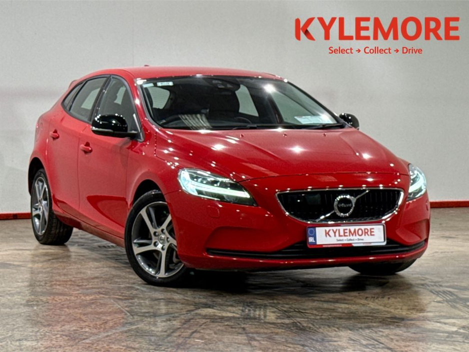 Volvo V40 1.5 AUTOMATIC - T3 MOMENTUM EDITION - FACTORY ALLOYS - CRUISE CONTROL