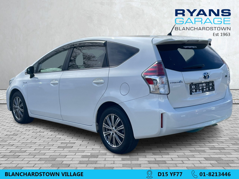 2019 Toyota Prius Alpha 1.8L Petrol Hybrid For Sale Images
