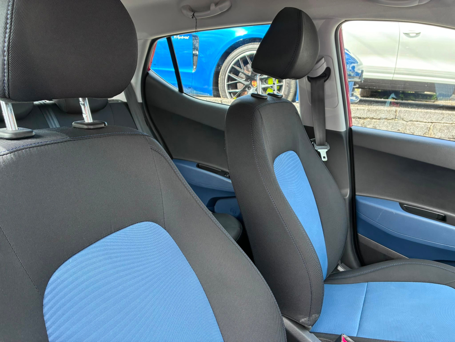 Hyundai i10 DELUXE — thumbnail 5