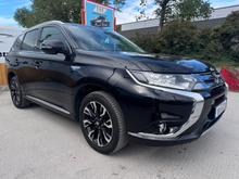 2016 Mitsubishi Outlander 2L Petrol Plug-in Hybrid For Sale Images