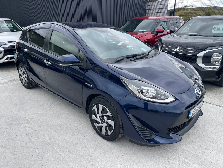 2020 Toyota Aqua For Sale Images