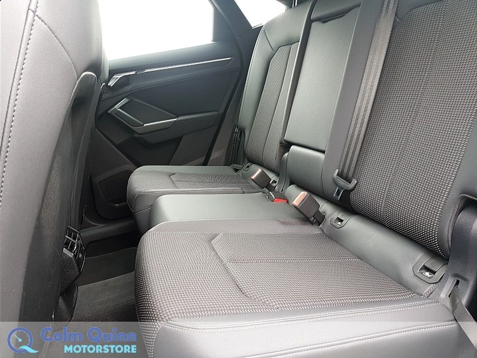 Audi Q3 Sportback S-LINE with Black Package - 2.0 TDI 150bhp - Audi Virtual Cockpit - 1 Owner From New *12 Month Warranty* — thumbnail 10