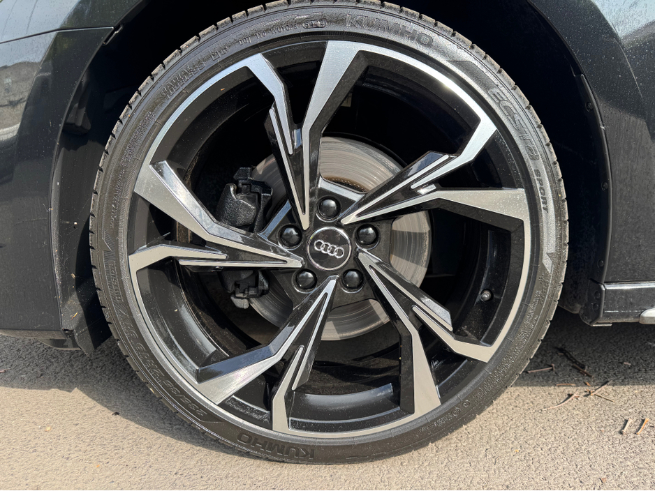 2022 Audi A3 1.4L Petrol Plug-in Hybrid For Sale Images