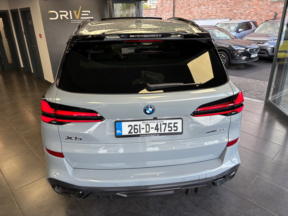 2026 BMW X5 3L Petrol Plug-in Hybrid For Sale Images