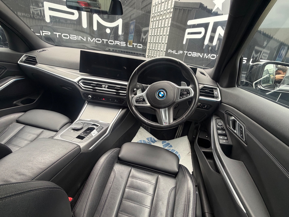 BMW 3 Series M SPORT AUTO — thumbnail 16