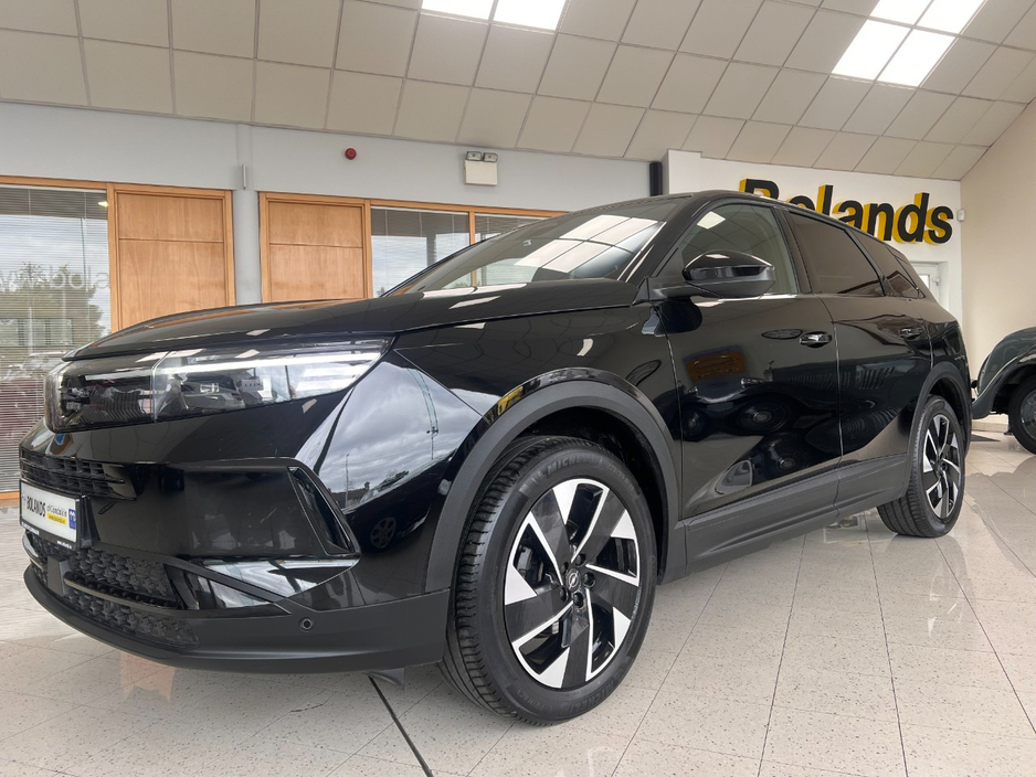 2025 Opel Grandland 1.2L Petrol Hybrid For Sale Images