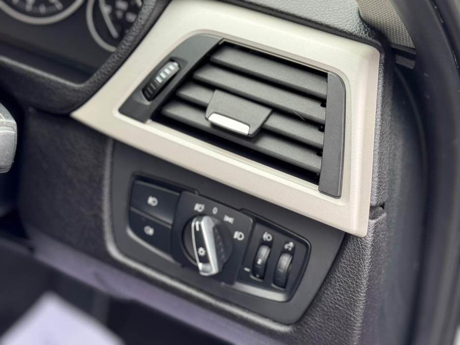 2016 BMW 3 Series 2L Diesel For Sale Images