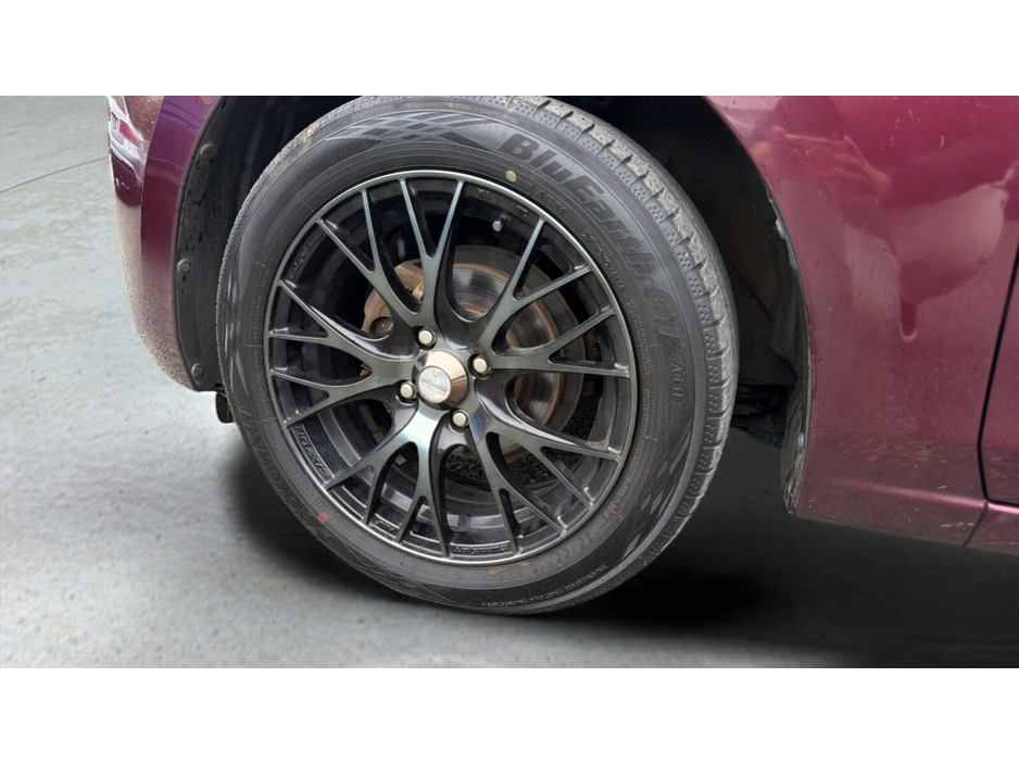 Mazda Demio — thumbnail 9
