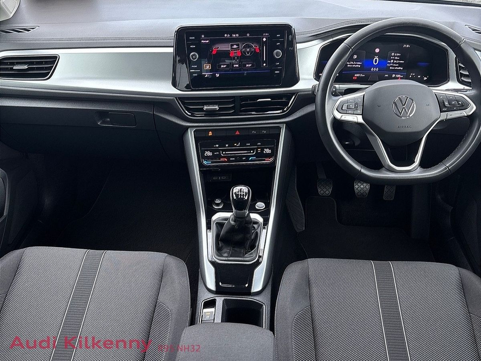 Volkswagen T-Roc SPECIAL EDITION 75 2.0 TDI 116 BHP 5DR *1 OWNER - PRISTINE CAR - IN STOCK & READY FOR COLLECTION* — thumbnail 10