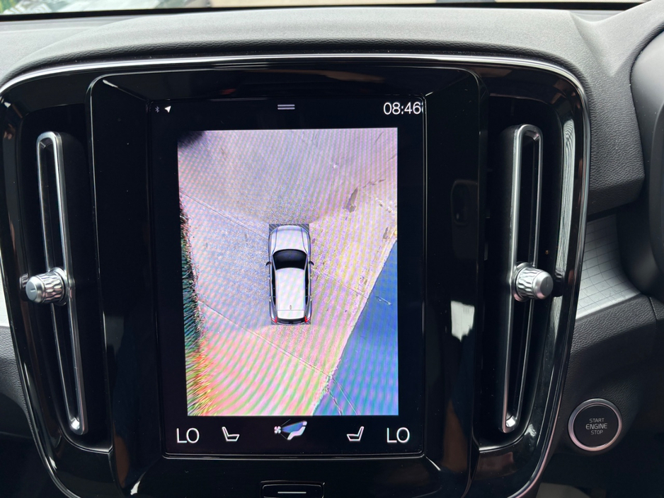 2023 Volvo XC40 1.5L Petrol Plug-in Hybrid For Sale Images