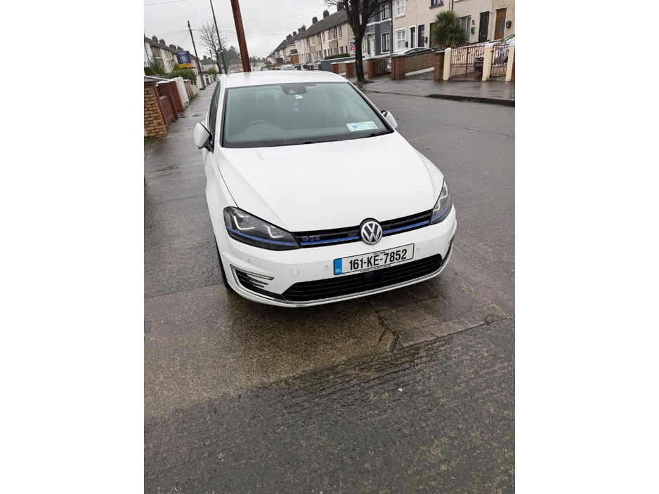 Volkswagen Golf DLA-AUCUK