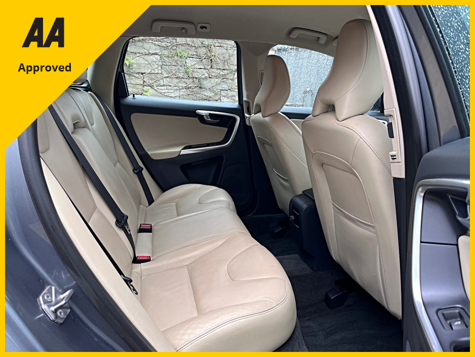2017 Volvo XC60 2.4L Diesel For Sale Images