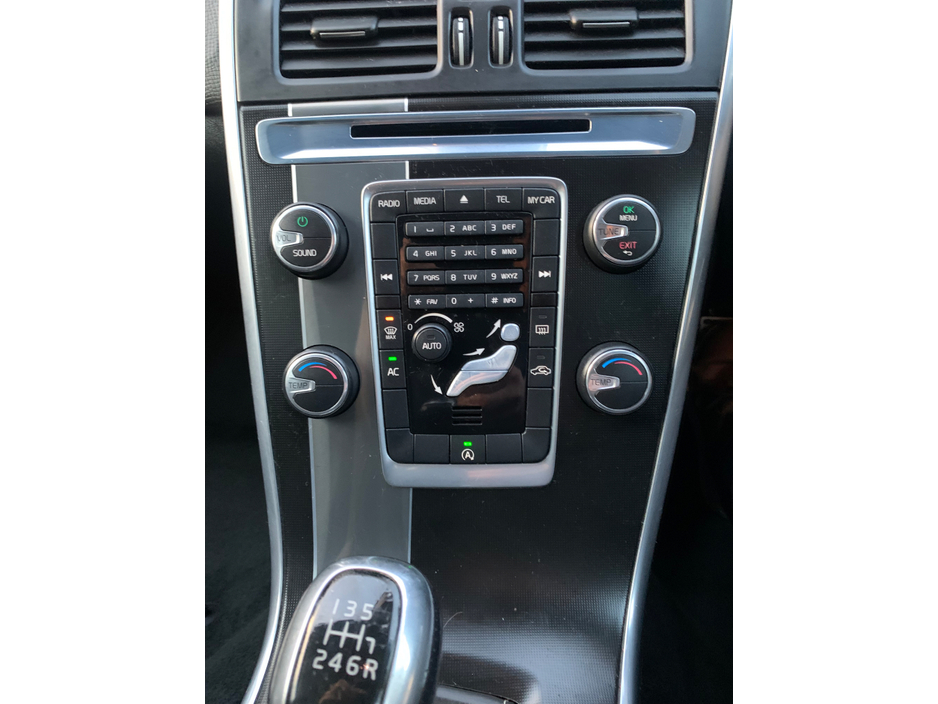 2014 Volvo XC60 2L Diesel For Sale Images