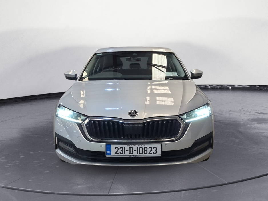 Skoda Octavia AMBITION 2.0 TDI 115HP 5DR — thumbnail 2