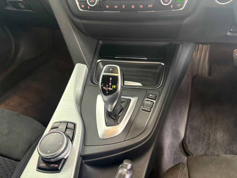 2015 BMW 3 Series 2L Diesel For Sale Images