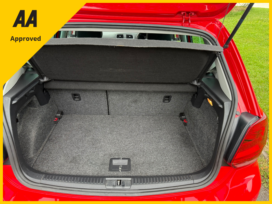 2016 Volkswagen Polo 1.2L Petrol For Sale Images