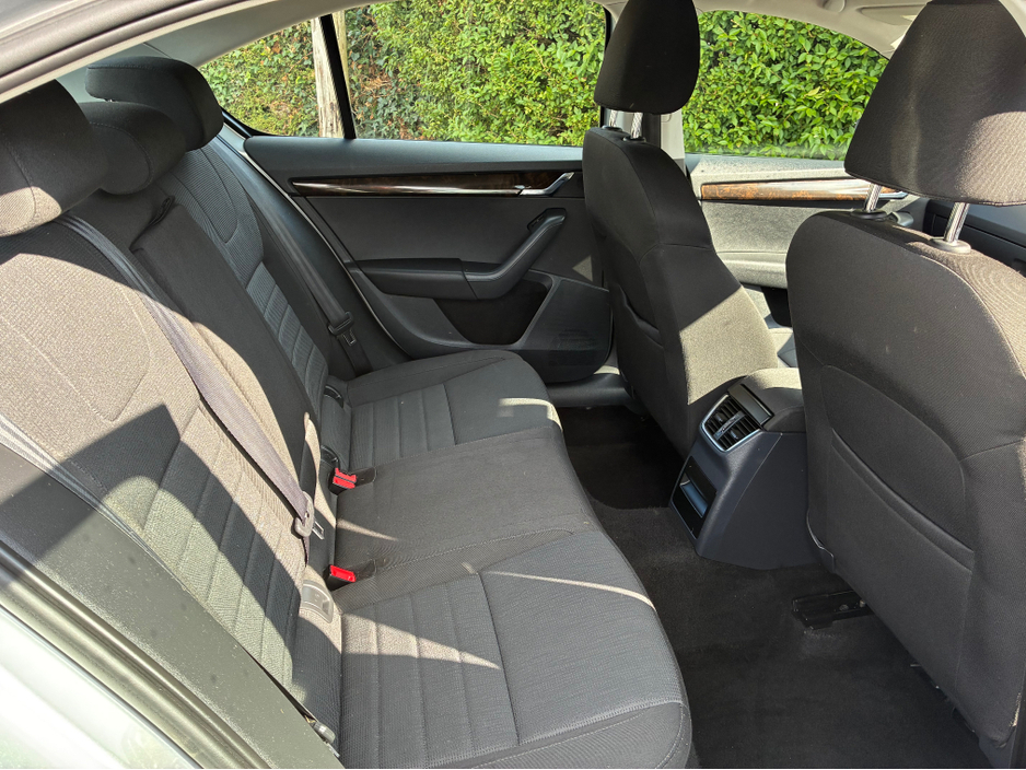 2014 Skoda Octavia 1.6L Diesel For Sale Images