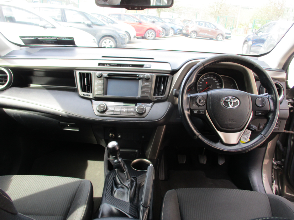 2014 Toyota Rav4 2L Diesel For Sale Images