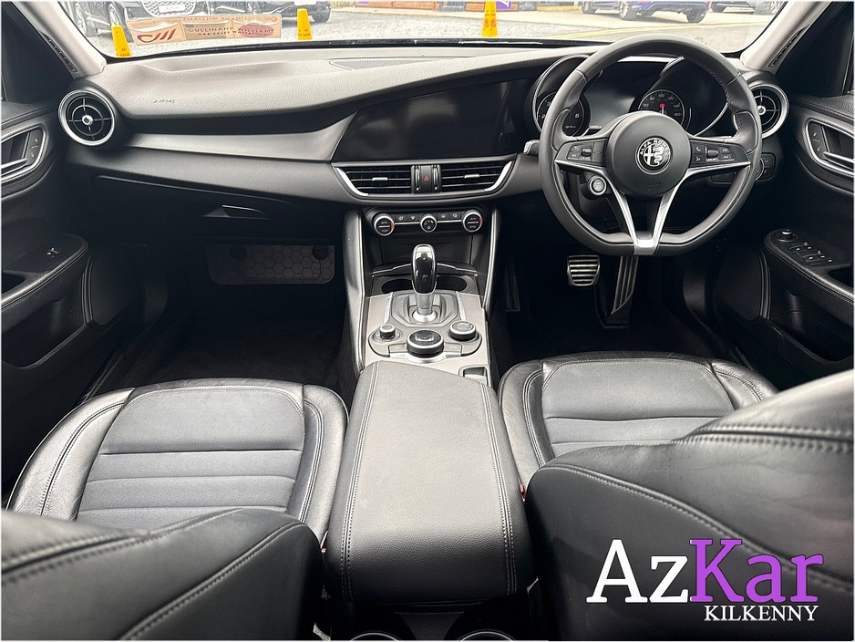 2017 Alfa Romeo Giulia 2.1L Diesel For Sale Images