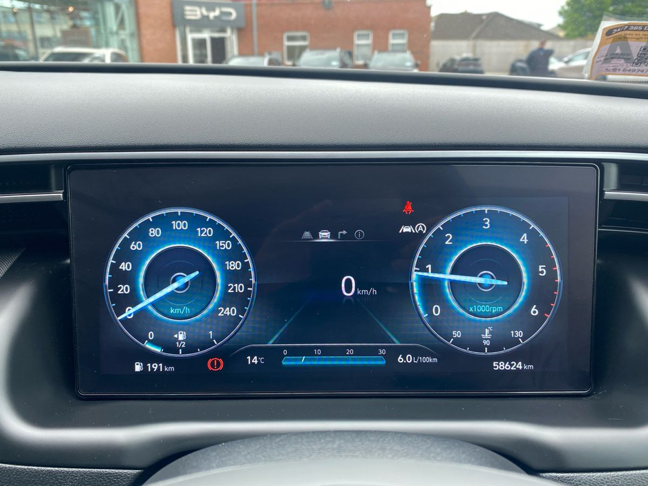 Hyundai Tucson 2WD Executive Plus — thumbnail 10