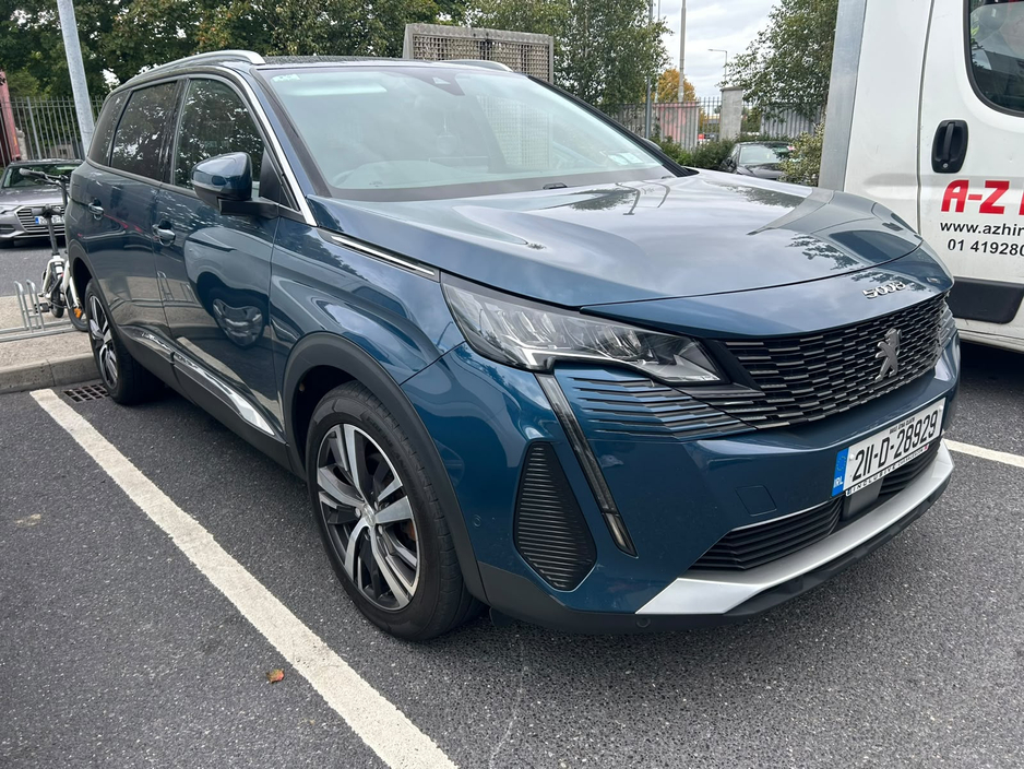 2021 Peugeot 5008