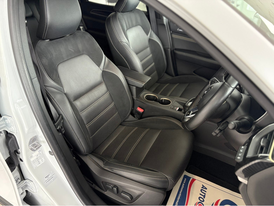 2023 Renault Arkana 1.6L Hybrid For Sale Images