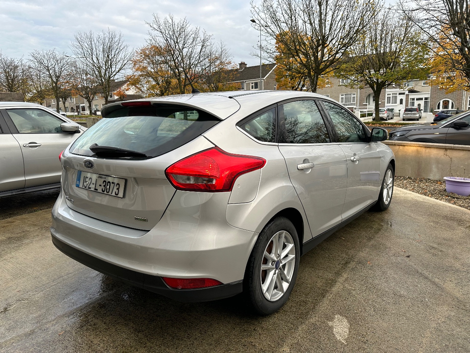 Ford Focus 1.0 T ZETEC ECOBOOST 125 — thumbnail 12