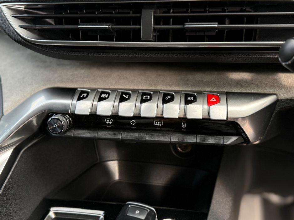 2021 Peugeot 5008 1.5L Diesel For Sale Images