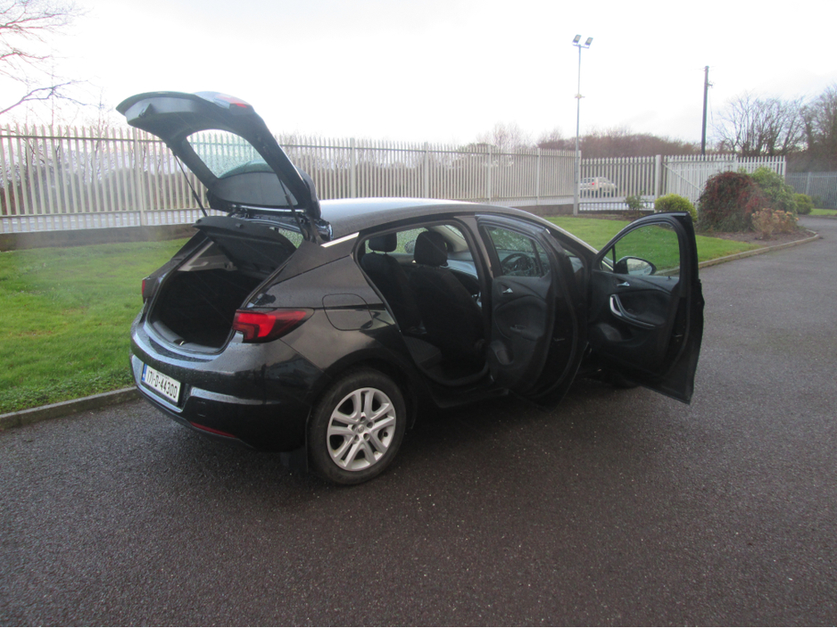 2017 Opel Astra 1.6L Diesel For Sale Images