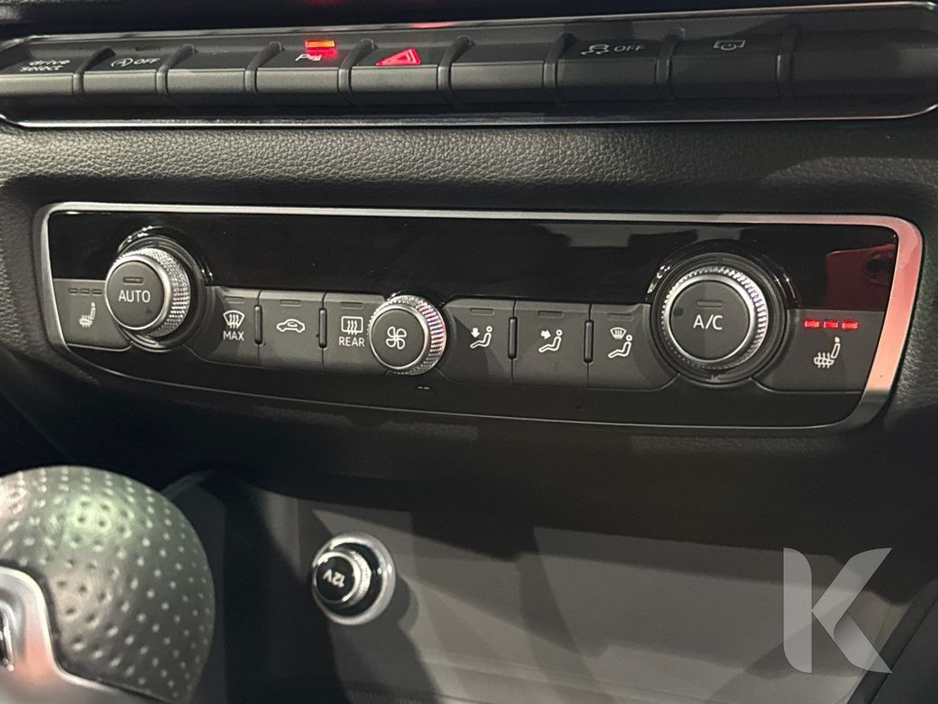 Audi A3 S-LINE 1.4 TFSI AUTOMATIC - UPGRADED S-LINE ALLOYS - FLAT BOTTOM STEERING WHEEL - S-LINE BADGING — thumbnail 19