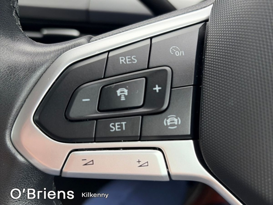 Volkswagen Golf LIFE 1.0 TSI 110 BHP 5DR *1 OWNER - PRISTINE CAR & READY FOR COLLECTION* — thumbnail 14