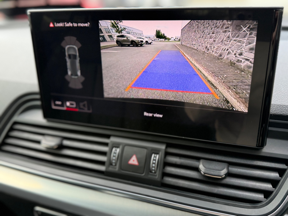 2022 Audi Q5 2L Diesel For Sale Images