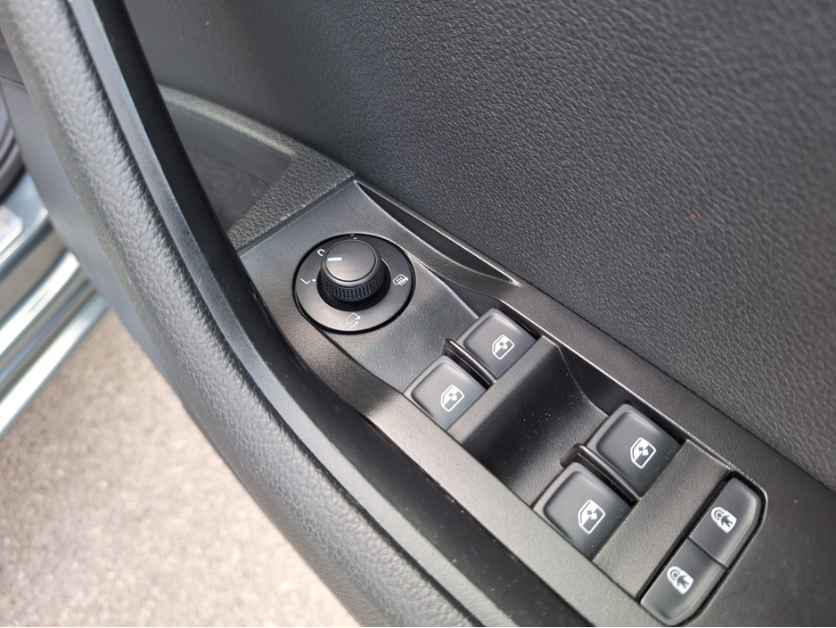 2019 Skoda Superb 2.0L Diesel For Sale Images